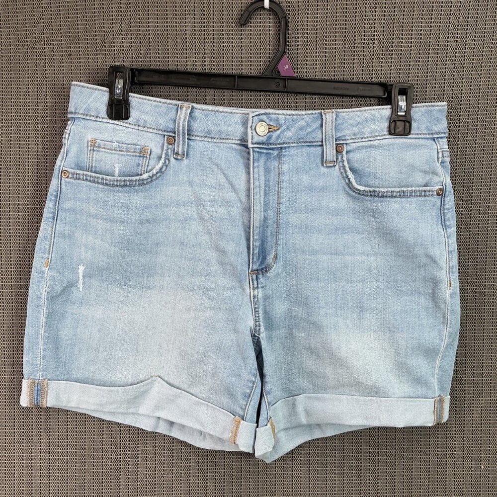 Sonoma Womens Cuffed Denim Shorts Size 14 Light Wash